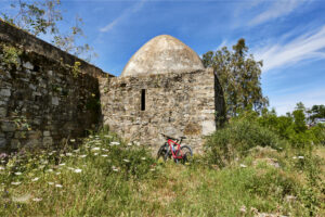 Die Ermita de San Ambrosio im Naturpark La Breña y Marismas del Barbate.