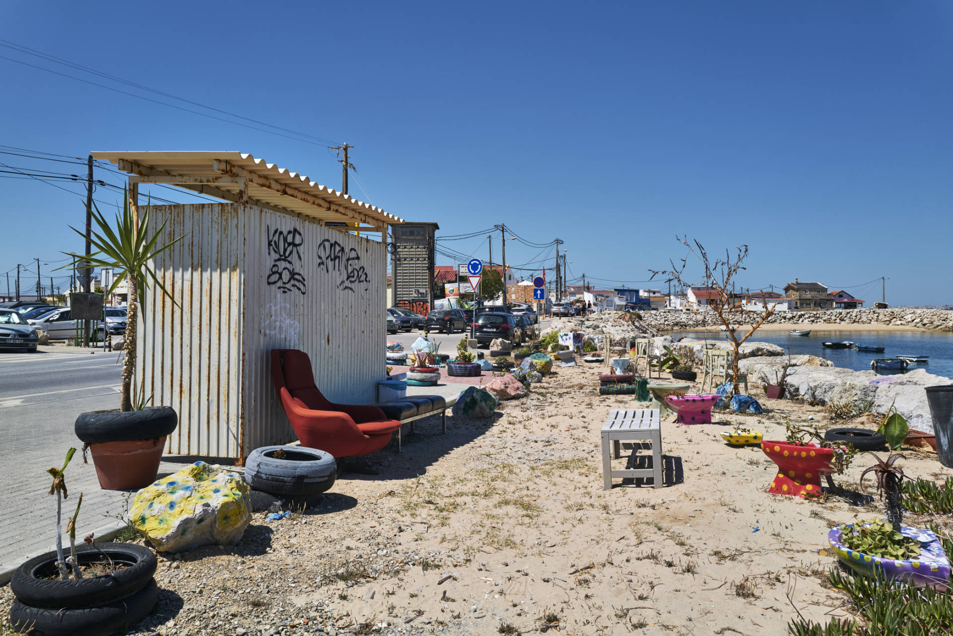 Bushaltestelle Linie 3015 – Cova do Vapôr, Tejo Delta, Lissabon, Portugal.